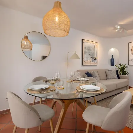 Club 109 * Албуфейра